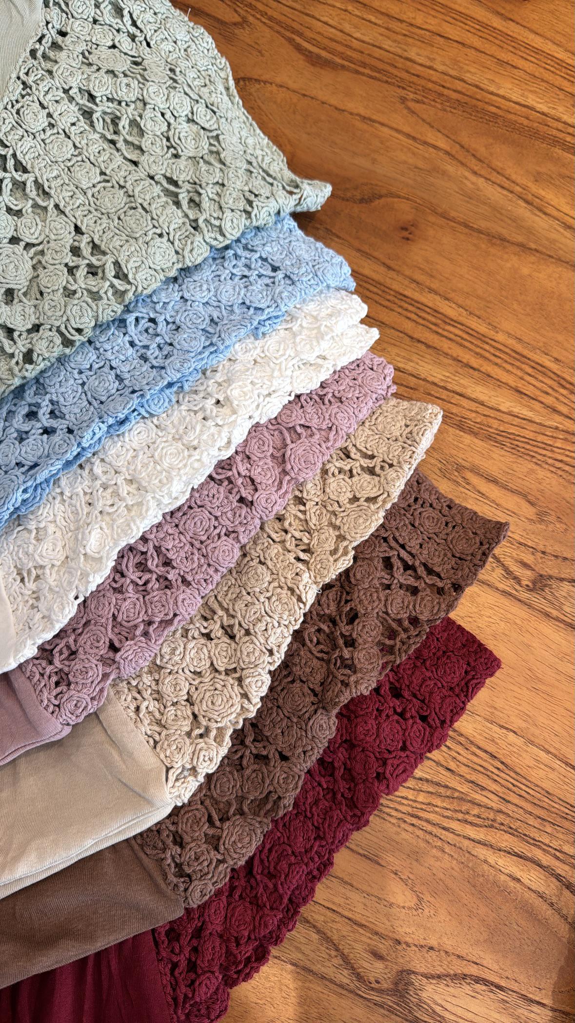Blusa Luara manga crochet