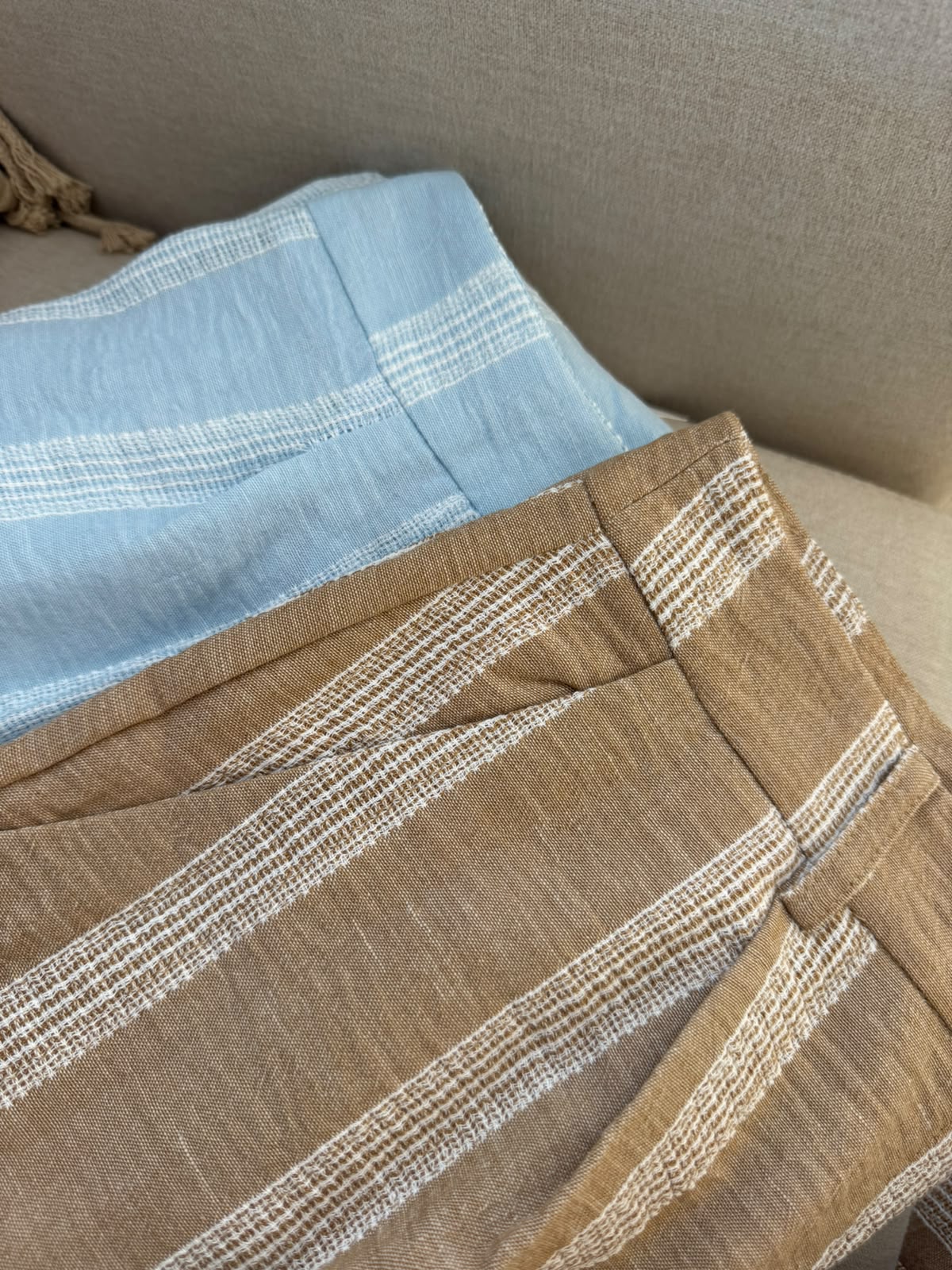 Calça aladin com pregas
